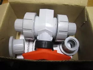 3/8" x 3/8" (Socket x M-NPT) 232 psi EPDM D CPVC Ball Valve - Picture 1 of 2