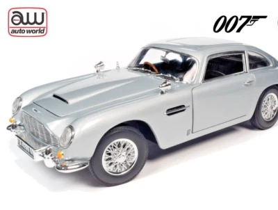 Auto World AWSS131 James Bond 007 Aston Martin DB5 Diecast Modellauto Craig 1:18 - Bild 1 von 4