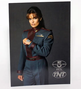 BABYLON 5 Tracy Scoggins/Capt. Tarjeta fotográfica brillante Lochley 1998 TNT Promo 5" x 7" - Imagen 1 de 2