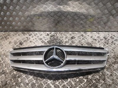 MERCEDES-BENZ Capot Coffre Avant Grille Avec AMG Badge Classe C W204 2048801923 - Photo 1/4