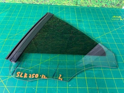 12-16 Mercedes R172 SLK250 Cuarto de cristal trasero izquierdo OEM Foto 1 de 4