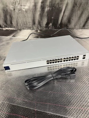Conmutador Ethernet Ubiquiti UniFi Network Pro 24 Poe 24g USW-Pro-24 - Poe ShipFast Foto 1 de 4