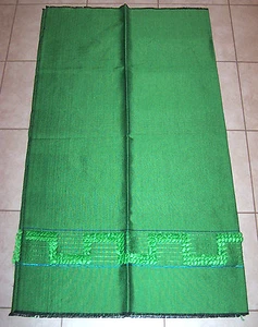 Neuer grüner getufteter Dekorateurstoff für Röcke, Kissen, Basteln, Kostüme, 56 x 48 - Bild 1 von 2