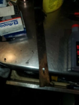 Botella Grande de Sangre Falsa 16 OZ Accesorio Halloween Efectos Especiales Foto 1 de 4