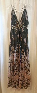 Neu mit Etikett Anthropologie 1X Maxikleid mit Ausschnitt Überwurf schwarz Blumenmuster Lounge Plus durchsichtig - Bild 1 von 12