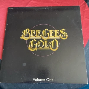 Bee Gees - Bee Gees Gold Vol. 1 (1976, Vinyl LP) How Can You Mend A Broken Heart - Picture 1 of 6