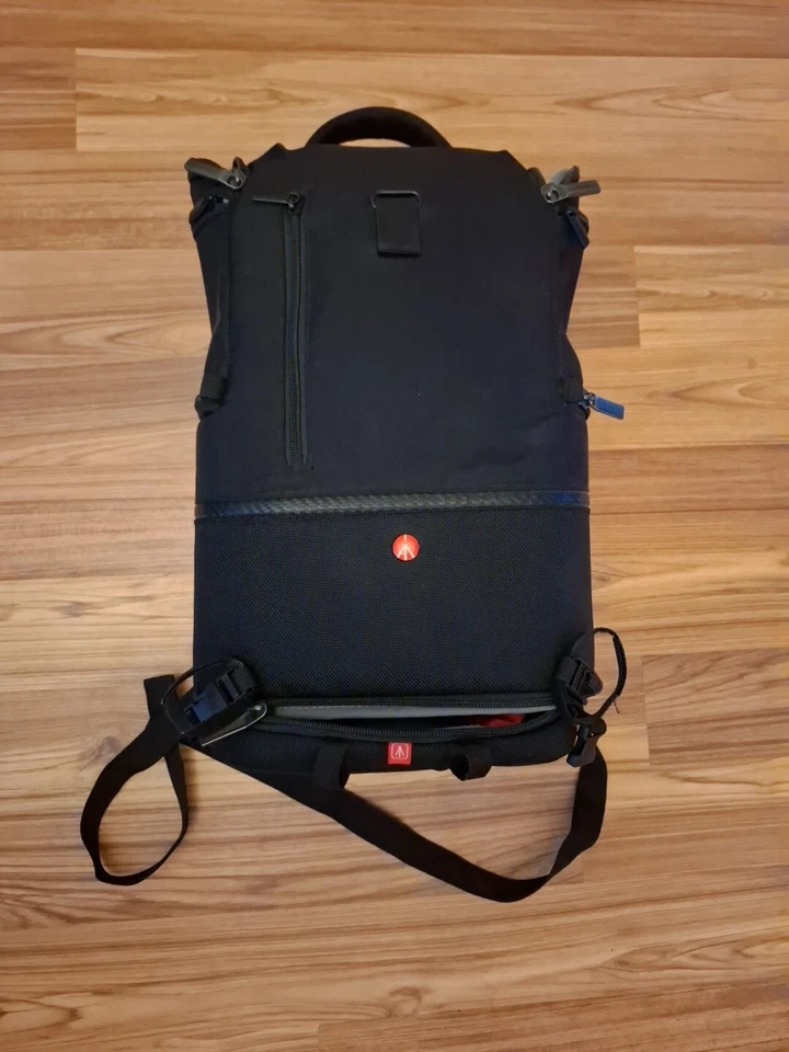Manfrotto Advanced Tri Backpack M Medium 10–30% OFF – QUICK UK SALE - Image 1 of 4