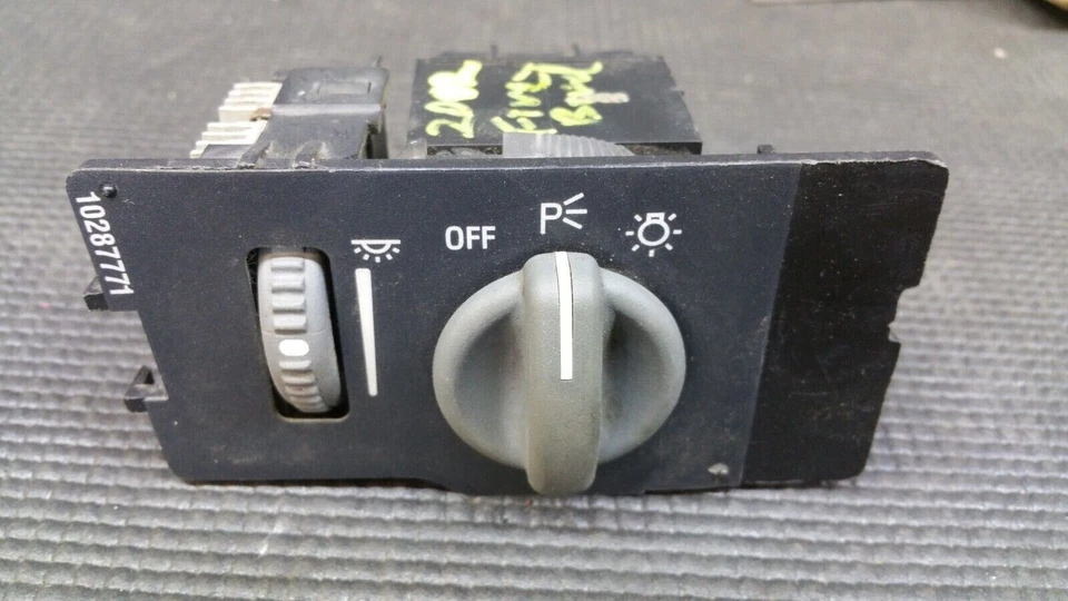 Pontiac Firebird 1993-2002 transmisión automática WS6 faro interruptor atenuador usado GM Foto 1 de 1