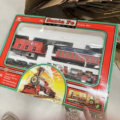 New Bright Industrial Toys SANTA FE Express TRAIN SET w/ Sound & Lights 1999 Box - Image 1 of 4