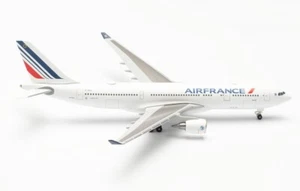 New! Herpa 536950 Air France Airbus A330-200 "Colmar", reg. F-GCZE 1:500 diecast - Picture 1 of 5