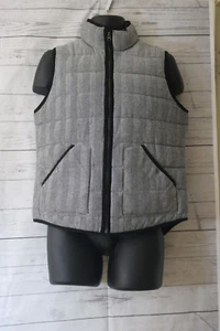 Merona Women's Black / White Striped Vest Zip Size L Large - Picture 1 of 4