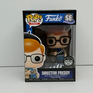 Funko Pop! Director Freddy Making Fun Exclusivo con Protector *Bóveda* - Imagen 1 de 7
