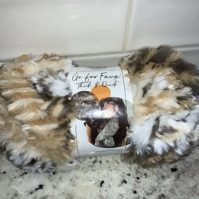 Hilo sintético suave de tigre marca Lion Go For Foto 1 de 4