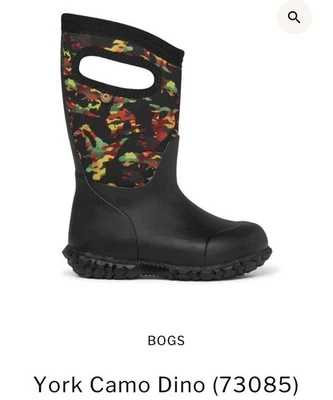 Bogs Waterproof Kids Winter Boots, Black/Camo Dino, Excellent Condition Size 9Y - Image 1 of 4