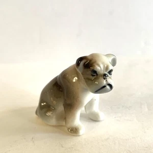 Vintage Bone China Bulldog Renaker Style Ceramic Figurine Miniature 1.25 Sitting - Picture 1 of 6
