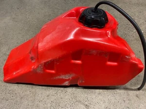 OEM TRX250R TRX 250R HONDA GAS TANK FUEL PETROL RED 1986 1987 1988 1989 STOCK - Bild 1 von 18