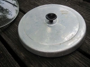 Gebraucht gebraucht ca. 9 1/2" Aluminium Topf Deckel schwarzer Griff Kochtopf Deckel - Bild 1 von 10