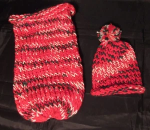 Reborn baby doll red green striped cocoon & hat set Photo prop swaddler papoose - Picture 1 of 4