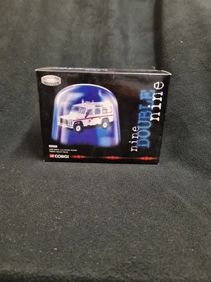 CORGI TOYS CC7702 LAND ROVER 110 THAMES VALLEY POLICE  UK SCALA 1/43  - Immagine 1 di 4