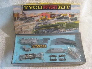 HO Mantura/TYCO STEAM LOCOMOTIVE KIT. #218. "Big SIX" STEAM LOCO 0-6-0 SEALED - Picture 1 of 7