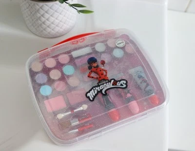 CLAIRE’S Claire's Accessories Miraculous Ladybug Girls Beauty Makeup Palette Case