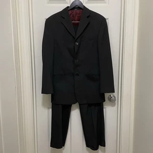 Haggar Enterprise 38R 3 Button Black Pinstripe 2 Pc Suit 32 X 32 Pleated Pants - Picture 1 of 19