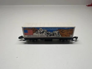 MARKLIN MINI CLUB ESCALA Z, MONTAJE COCHE DE CARGA RUSHMORE EE. UU. - Imagen 1 de 5