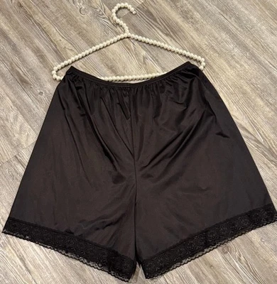 VTG 90’s Vanity Fair Black 100% Nylon Elastic Waist Laced Hem Patti Shorts 18” L - Image 1 of 4