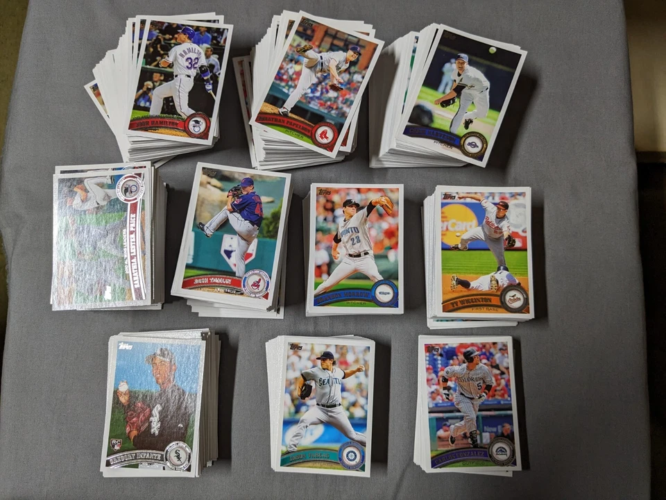 2011 Topps Baseball Card #1 - #250 - - - Pick A Card - - - Complete a Set - Image 1 of 1