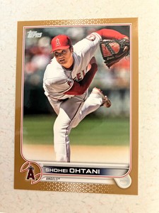 2022 Topps Series Two Gold Shohei Ohtani 1071/2022 Los Angeles Angles Card#660🔥