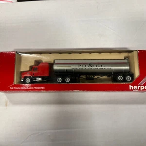Con-Cor Herpa Kenworth Penn Oil & Gas Corp Semi Tanker. Mint, HO scale. - Picture 1 of 6
