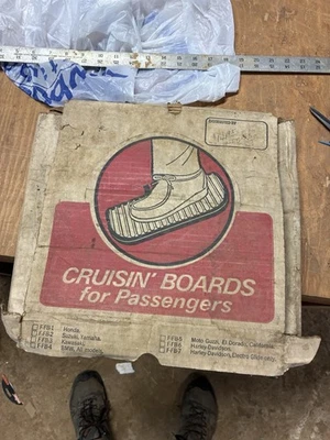 Tableros de pie de motocicleta vintage nuevos en stock para Honda Yamaha Suzuki Harley Foto 1 de 4