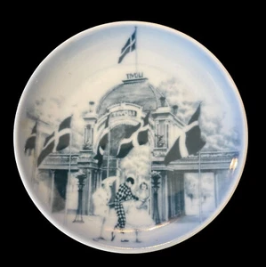 Mini plato de porcelana de colección Bing & Grondahl Copenhagen Tivoli Gardens Peter Herring - Imagen 1 de 5