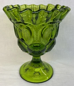 L.E. Smith Art Glass Moon & Stars 18 Point Crimped Comport In Green - Picture 1 of 6