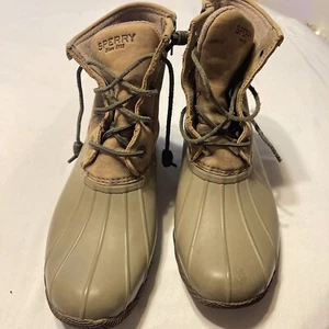 NUOVO ~ Stivali Sperry SALTWATER CORE anatra/pioggia da donna taglia 9M pelle marrone-gomma - Foto 1 di 12
