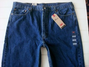 Pantalón LEVI'S talla 42/44 Color Azul marino Tallas adultos 42 Condición  Casi nuevo