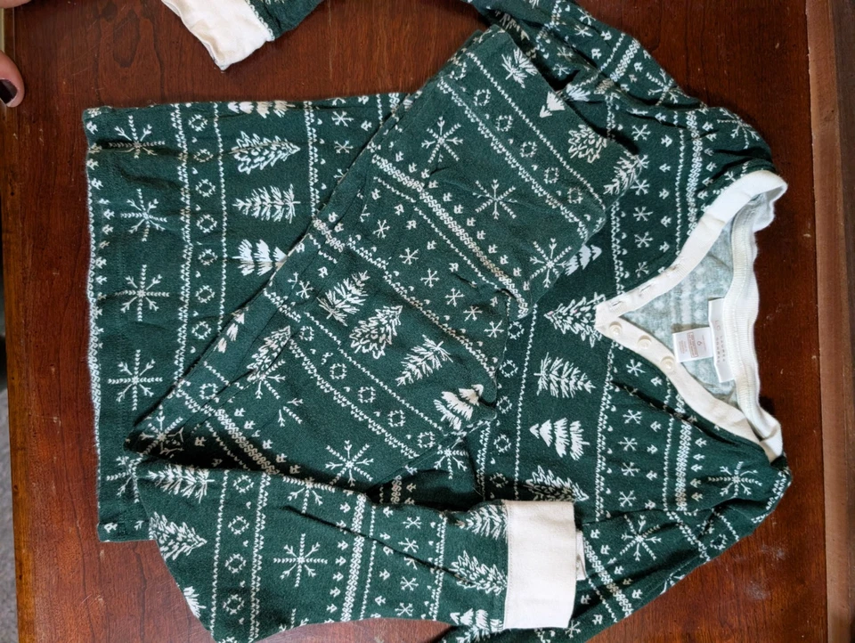 1 Lauren Conrad Kids Christmas/ Winter Pajamas - Image 1 of 2