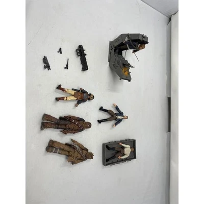Lote de figuras de Star Wars Han Solo Chewbacca silla de sujeción + paquete de armas Foto 1 de 4