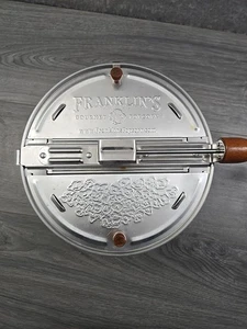 Franklin's Gourmet Aluminio Palomitas Estufa Popper con Manivela de Madera - Imagen 1 de 11