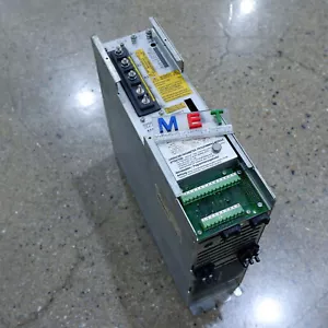 Indramat TDM 1.2-050-300-W1-000 AC Servo-Controller TDM 12050300W1000 - Bild 1 von 5