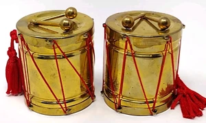 Vintage Messing Trommel Weihnachtsschmuck 2er Set Gold Metall Trommel Quaste Trommler Junge Deko - Bild 1 von 9