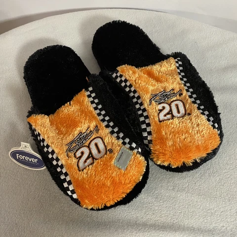 New with Tags NASCAR #20 Tony Stewart Slippers - Orange/Black - US Men's Medium Cover