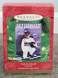 DALE EARNHARDT SR HALLMARK KEEPSAKE ORNAMENT FROM 2000 - Picture 1 of 8