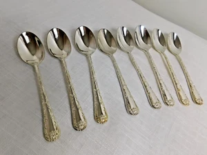 G6 - Wm. Rogers & Sons Enchanted Rose Soup Spoons Lot of 8 - Picture 1 of 5