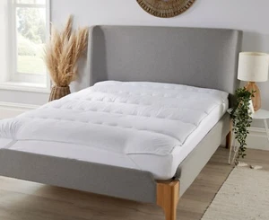 D&P CO MATTRESS TOPPER 500GSM Soft & Comfortable COTTON BLEND FABRIC Made in UK - Picture 1 of 3