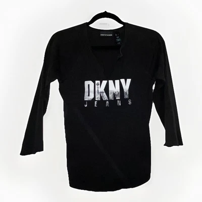 DKNY Jeans New York Skyline Black Long Sleeve V-Neck Tshirt Womens Large Cotton - Image 1 of 4