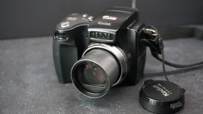 Kodak EasyShare DX7590 5.0MP Digital Camera - Black - Image 1 of 4