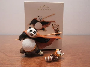 HALLMARK RECUERDO 2008 PO Y SHIFU KUNG FU PANDA ADORNOS DE NAVIDAD - Imagen 1 de 18