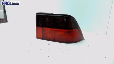 Faro Posteriore Destro Saab 9000 2.3 Turbo 9000 / YS3C Berlina - Immagine 1 di 4