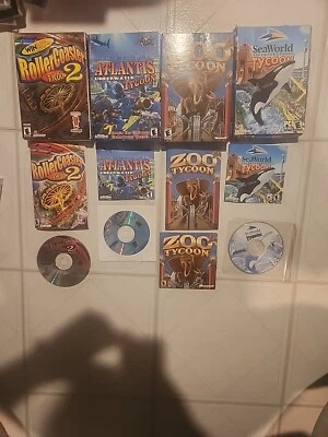 Rollercoaster Tycoon 2 Atlantis Underwater Tycoon Zoo Tycoon, SeaWorld PC Bundle - Image 1 of 2